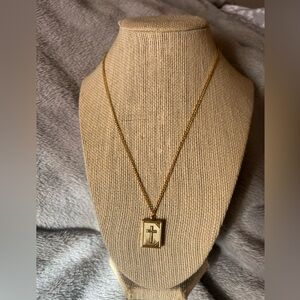 Locket, Gold Tone Bible, Opens up to place two pictures, new without tags
